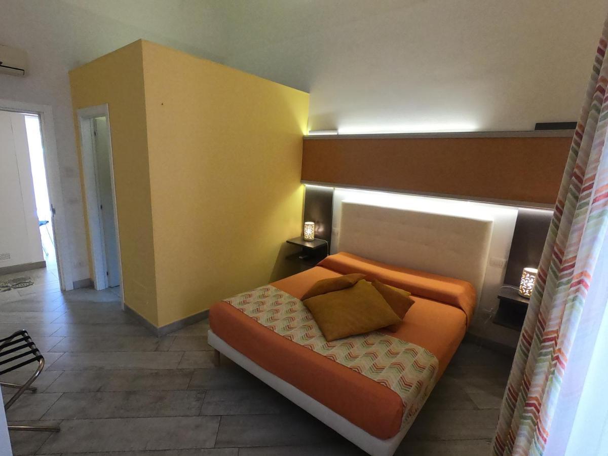 Porto Di Mare B&B 지오비나조 외부 사진